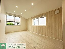 コリーナ　ヴィオラ 202 2階1LDKのリビング/ダイニング