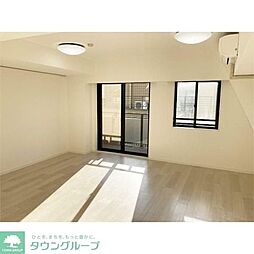 東京メトロ日比谷線 恵比寿駅 徒歩9分の賃貸マンション 5階1LDKのリビング/ダイニング