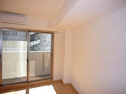 東急田園都市線 三軒茶屋駅 徒歩9分の賃貸マンション 6階1Kのリビング/ダイニング