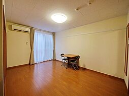 レオパレス一本杉II 2階1Kのリビング/ダイニング