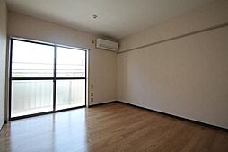 ハイネス宮腰 3階1Kのリビング/ダイニング