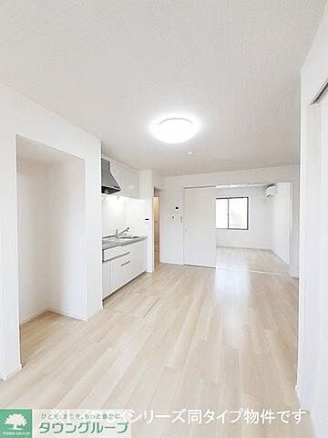 リビング/ダイニング