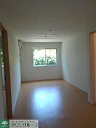 リバーサイドハピネス 1階1LDKのリビング/ダイニング