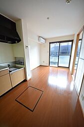 JR中央線 高尾駅 バス15分 中小田野下車 徒歩3分の賃貸アパート 2階2DKのリビング/ダイニング