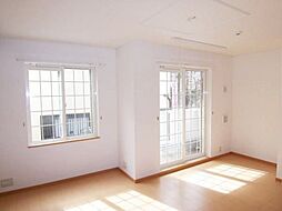 JR青梅線 昭島駅 バス30分 三ツ木交差点下車 徒歩9分の賃貸アパート 1階1LDKのリビング/ダイニング