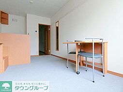 レオパレスプリマヴェーラ 205 2階1Kのリビング/ダイニング