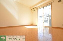 トリコロールピエテ 1階1Kのリビング/ダイニング