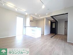 アゼリア 105 1階1LDKのリビング/ダイニング