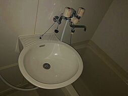 レオパレスボヌールＯＵＴＵＫＡ 103 1階1Kの室内