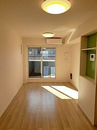 タートルヒルズ5ｔｈ 204 2階2LDKのリビング/ダイニング