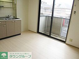 ヴィルヌーブ 201 2階2DKのリビング/ダイニング