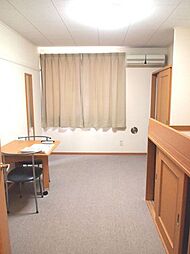 レオパレスアルタランテIII 201 2階1Kのリビング/ダイニング