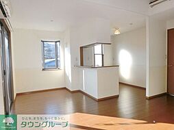 マリンハイツ 102 1階2LDKのリビング/ダイニング