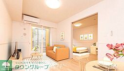 プラドールIII 103 1階1LDKのリビング/ダイニング