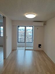 パピィ　エースリー 105 1階1LDKのリビング/ダイニング