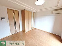 スモールウィン 101 1階1Kのリビング/ダイニング