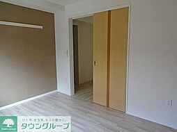 ユニヴァリィプランドール 105 1階1LDKのリビング/ダイニング