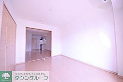 リトルズ幕張町 303 3階1LDKのリビング/ダイニング