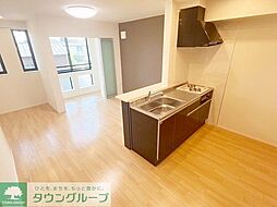 サウザンドリーフ 201 2階1LDKのリビング/ダイニング