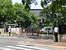 周辺：千葉大学 945m