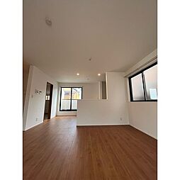 Ｋｏｌｅｔ下赤塚 3SLDKのリビング/ダイニング