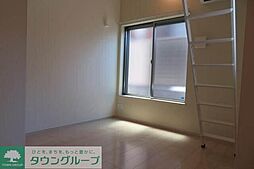 アーバンコート 101 1階ワンルームのリビング/ダイニング