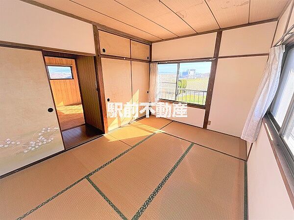 2階和室6畳