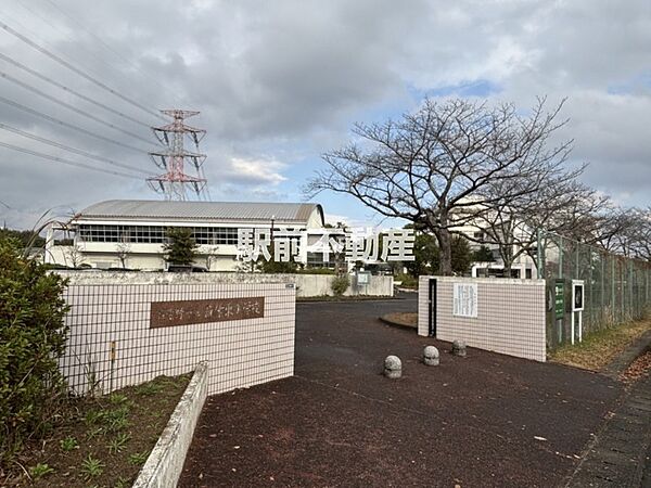 筑紫東小学校