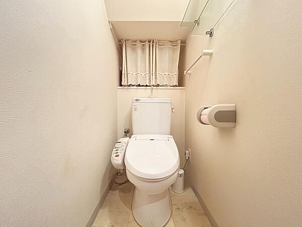 1階にトイレを設置♪帰宅後や来客時にも利用しやすいです♪