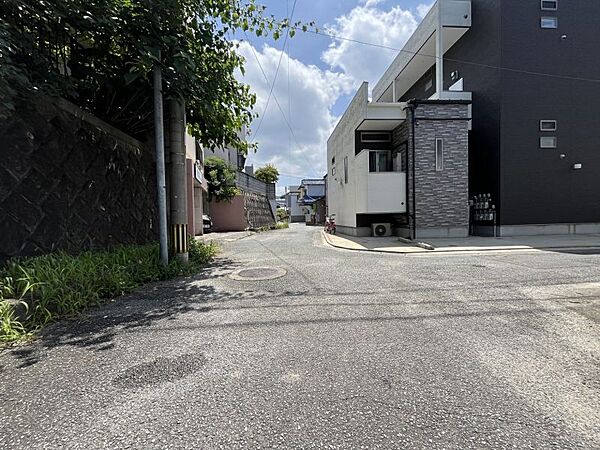 閑静な住宅地で子育てファミリーにもお勧めです♪