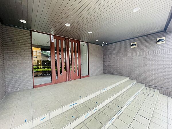 綺麗なエントランス