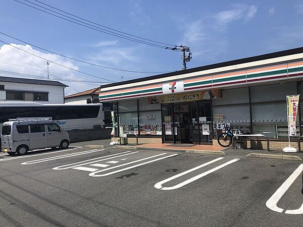 セブンイレブン太宰府三条店まで　1600m　徒歩約20分