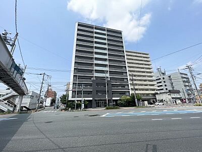 外観:専有面積64.36m2のマンションです♪ 外観:専有面積64.36m2のマンションです♪