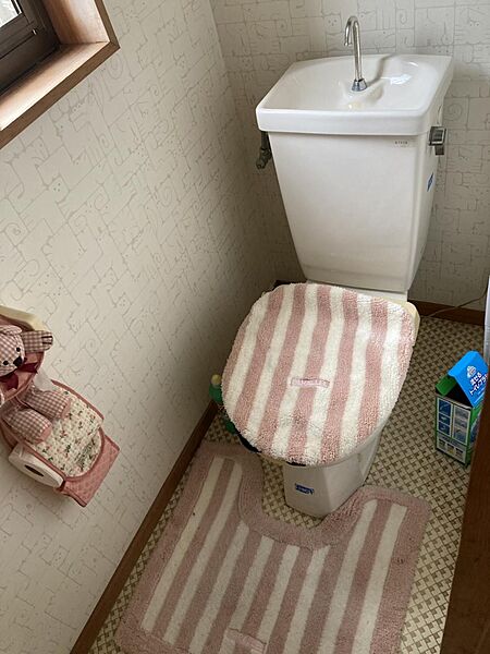 トイレを拡大表示