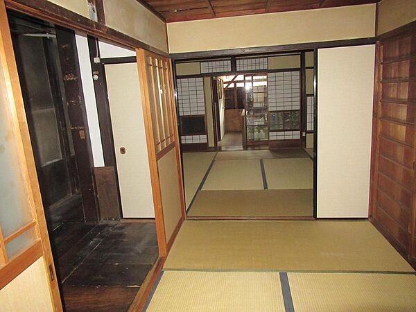室内