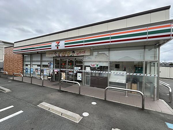 セブンイレブン富士宮羽鮒店 徒歩6分。 470m