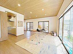 富士宮市安居山 戸建て