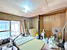 室内：リフォーム中/1階南西側洋室/7帖　フローリング重張、壁天井クロス張替、建具交換を行う予定です。