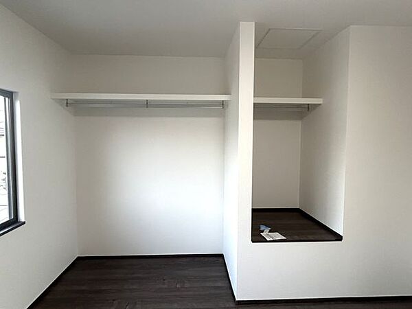 【2階和室収納】オープンクローゼットを作成しました。