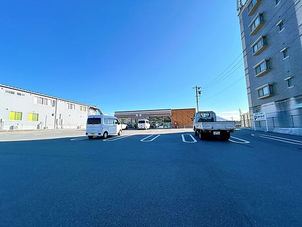 セブンイレブン 黒瀬楢原店 1000m