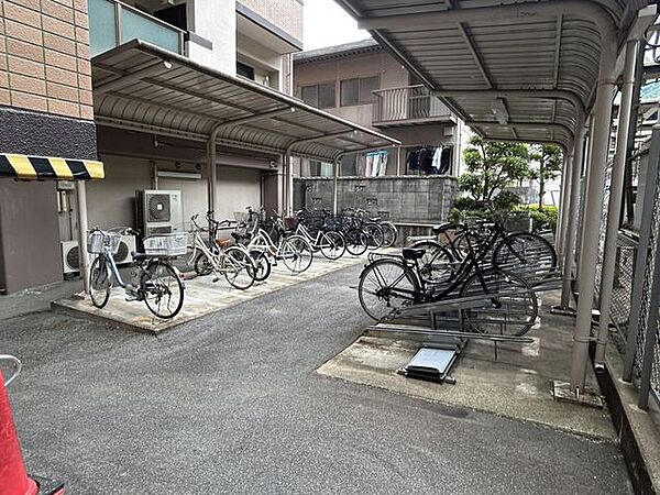 【駐輪場】駐輪場の写真です。