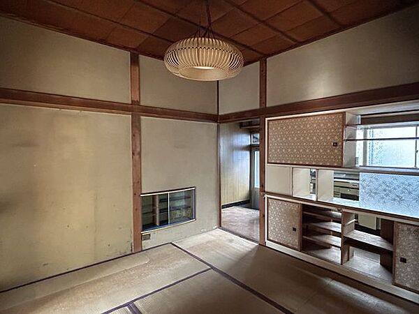 【和室(2)】別角度からの写真です。
