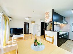 あきる野市平沢　オール電化付 中古戸建 3LDKのリビング/ダイニング