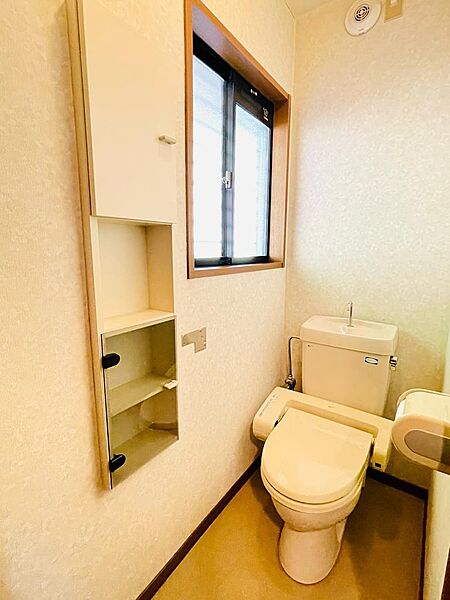１階と２階にトイレがあります！