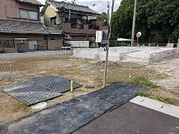 兵庫県三木市岩宮