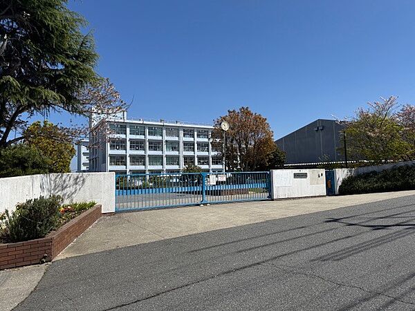 緑が丘中学校♪