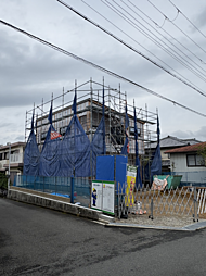 兵庫県三木市志染町中自由が丘３丁目