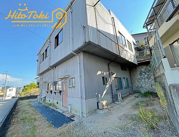 敷地内に別途建物有り（鉄骨造２階建て、床面積186.78m2、昭和54年4月築）