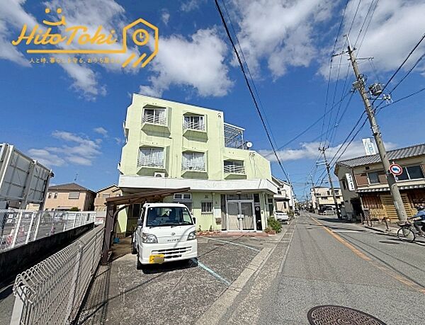 全面道路は幅員6m、市街地から近いので生活便利なエリアです。