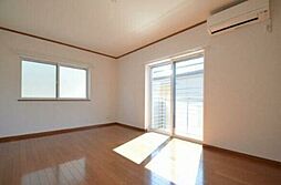 京急本線 鶴見市場駅 徒歩10分の賃貸アパート 2階1Kのリビング/ダイニング